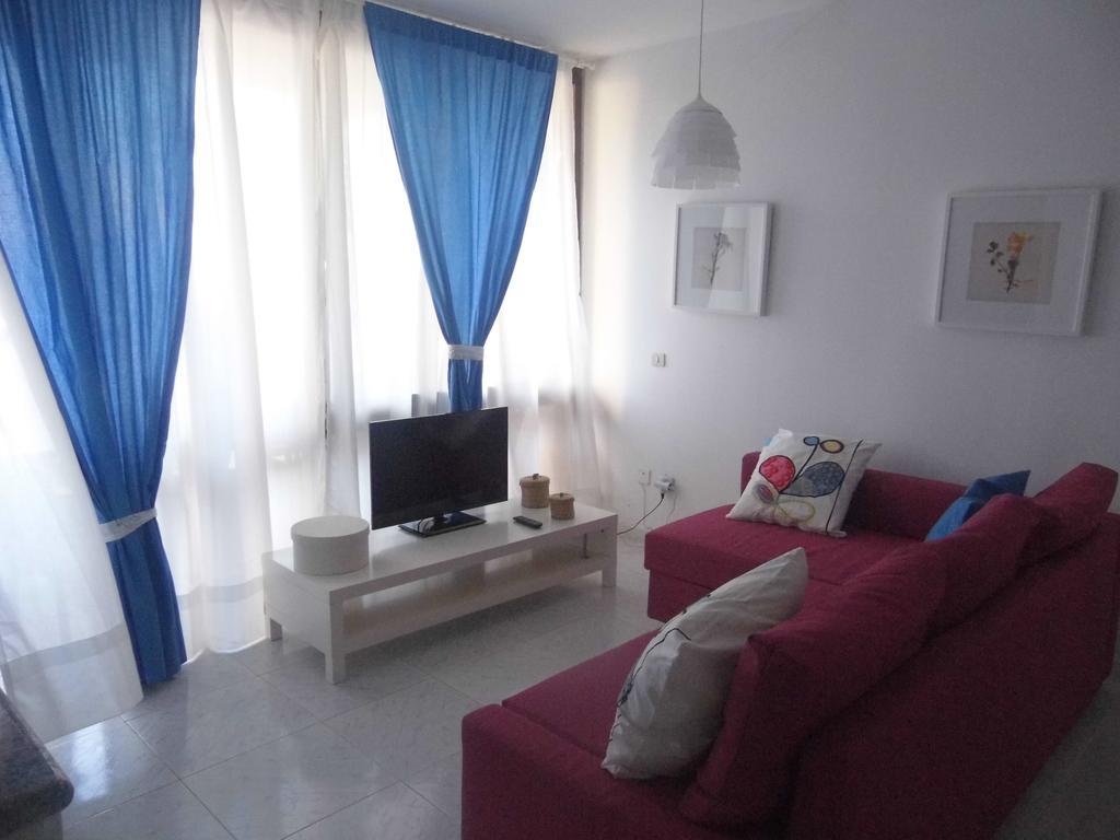 Apartamento Hercules طوستا ديل سيلونثيو الغرفة الصورة